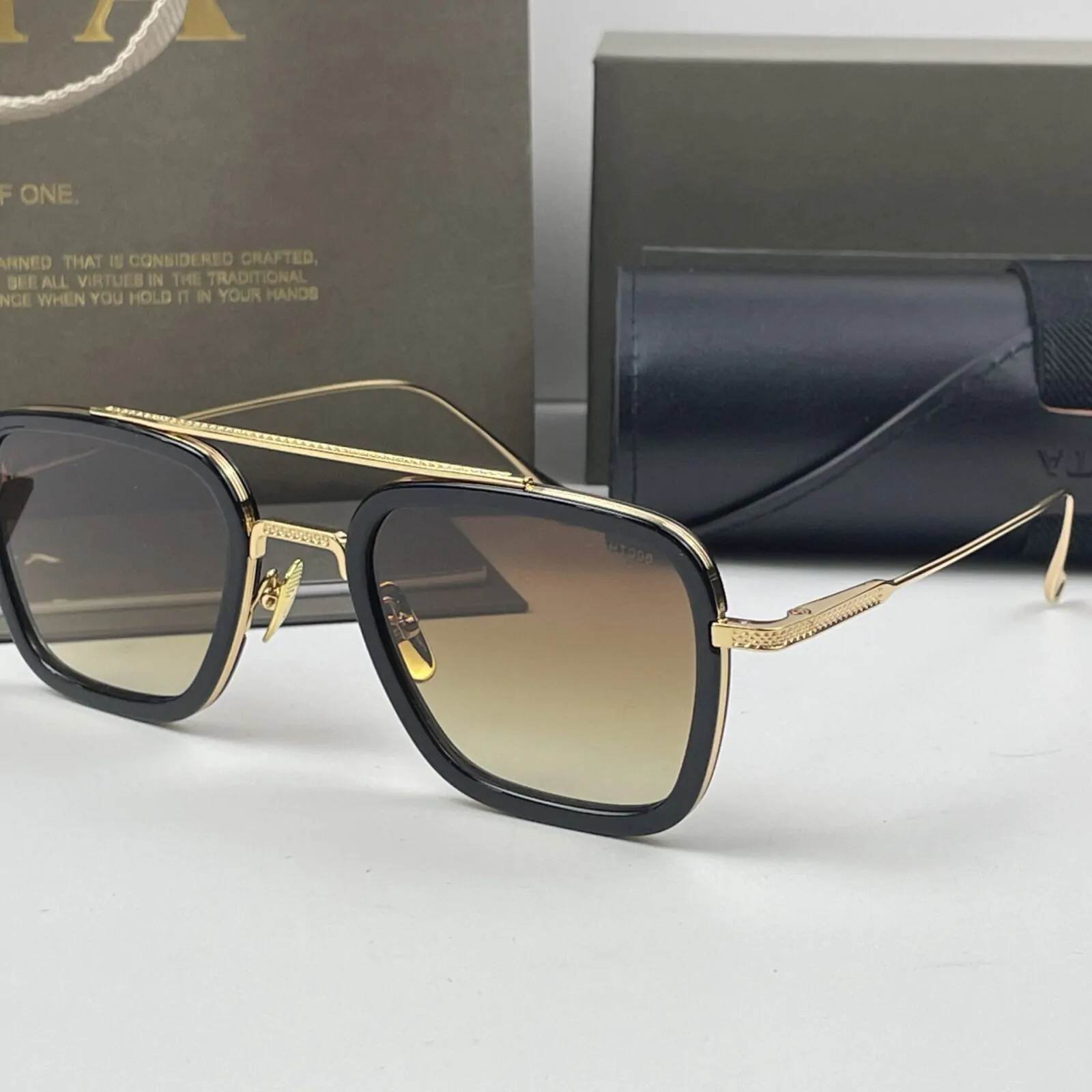 Dita Flight 006 Zonnebril Goud Met Gouden Glazen