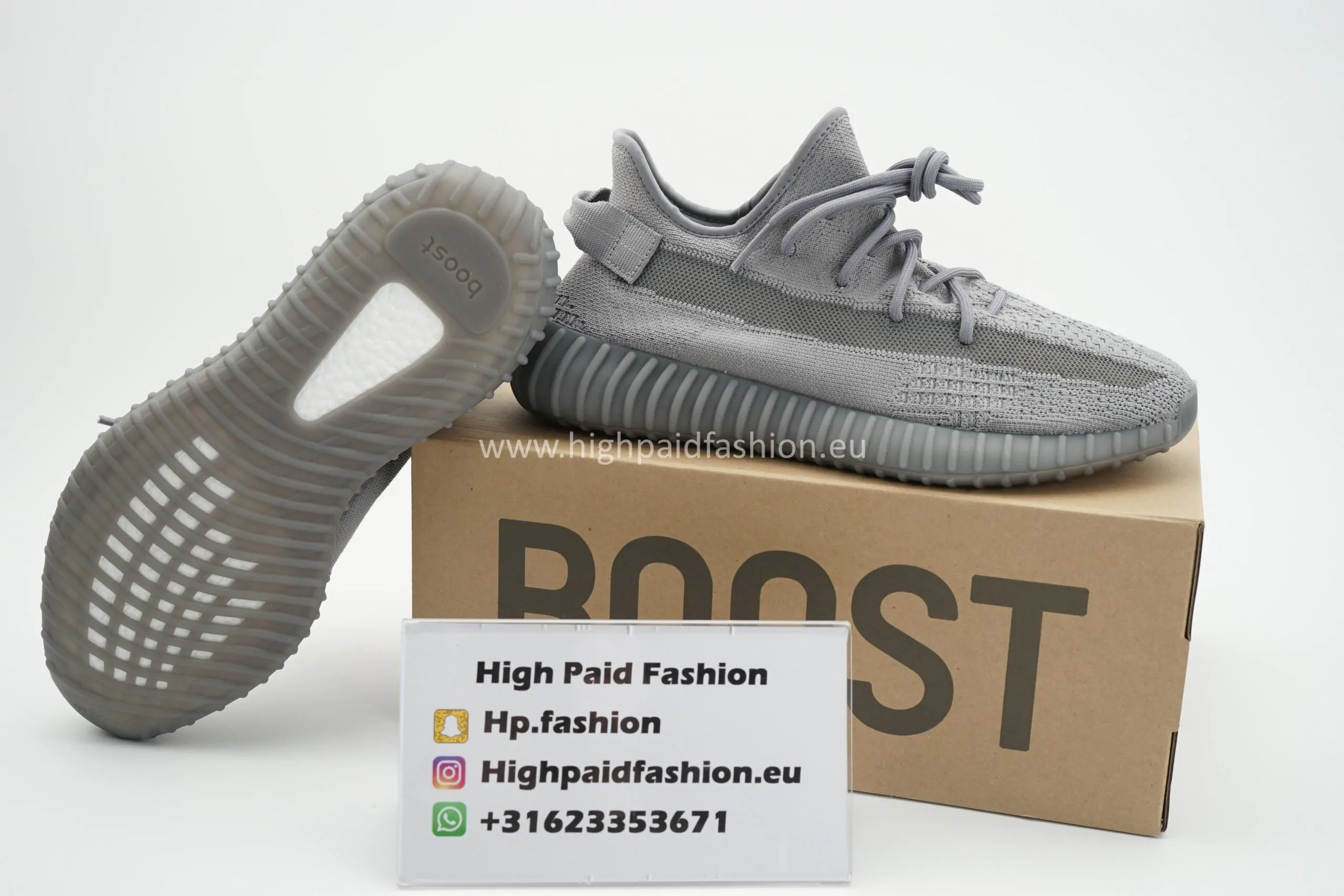 Yeezy Boost 350 V2 Space Grey - Afbeelding 3