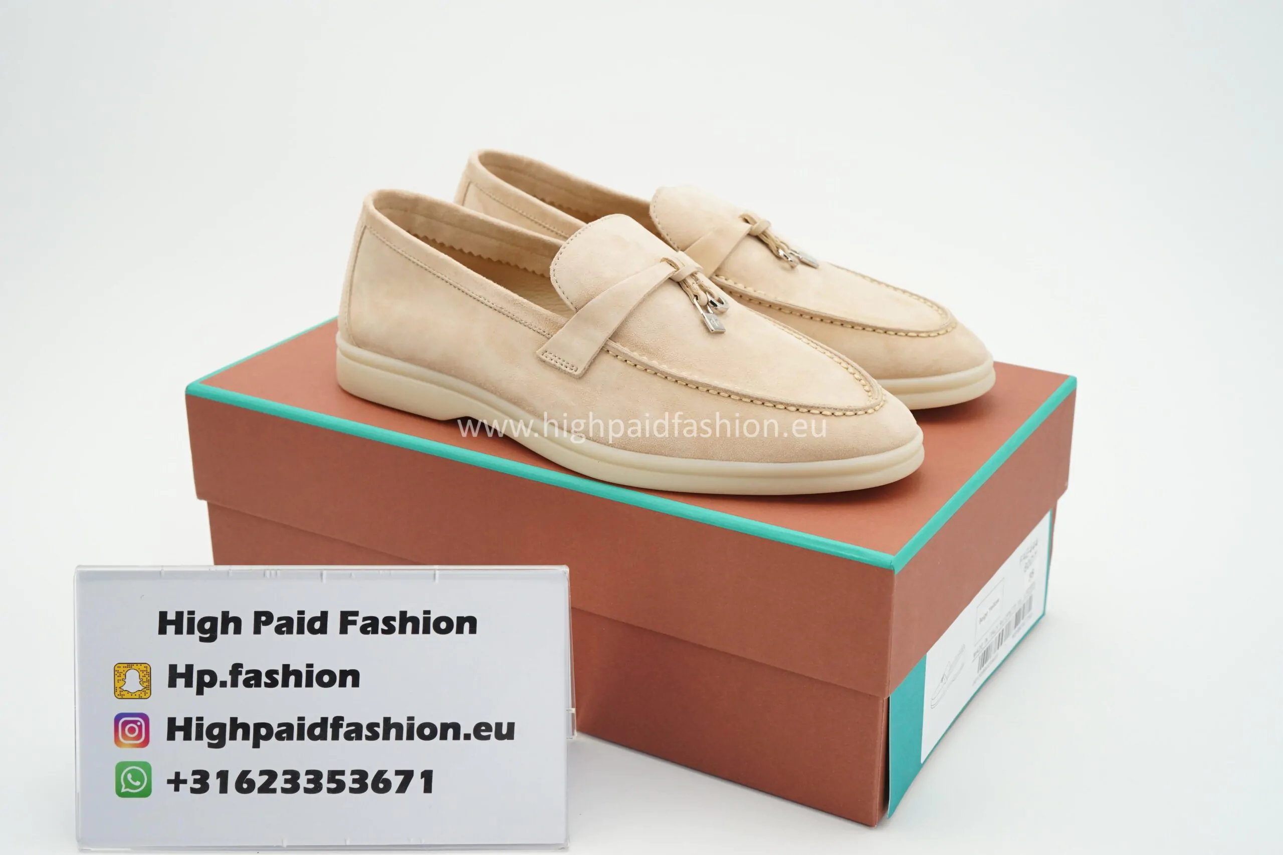 Loro Piana Summer Walk Beige Yellow