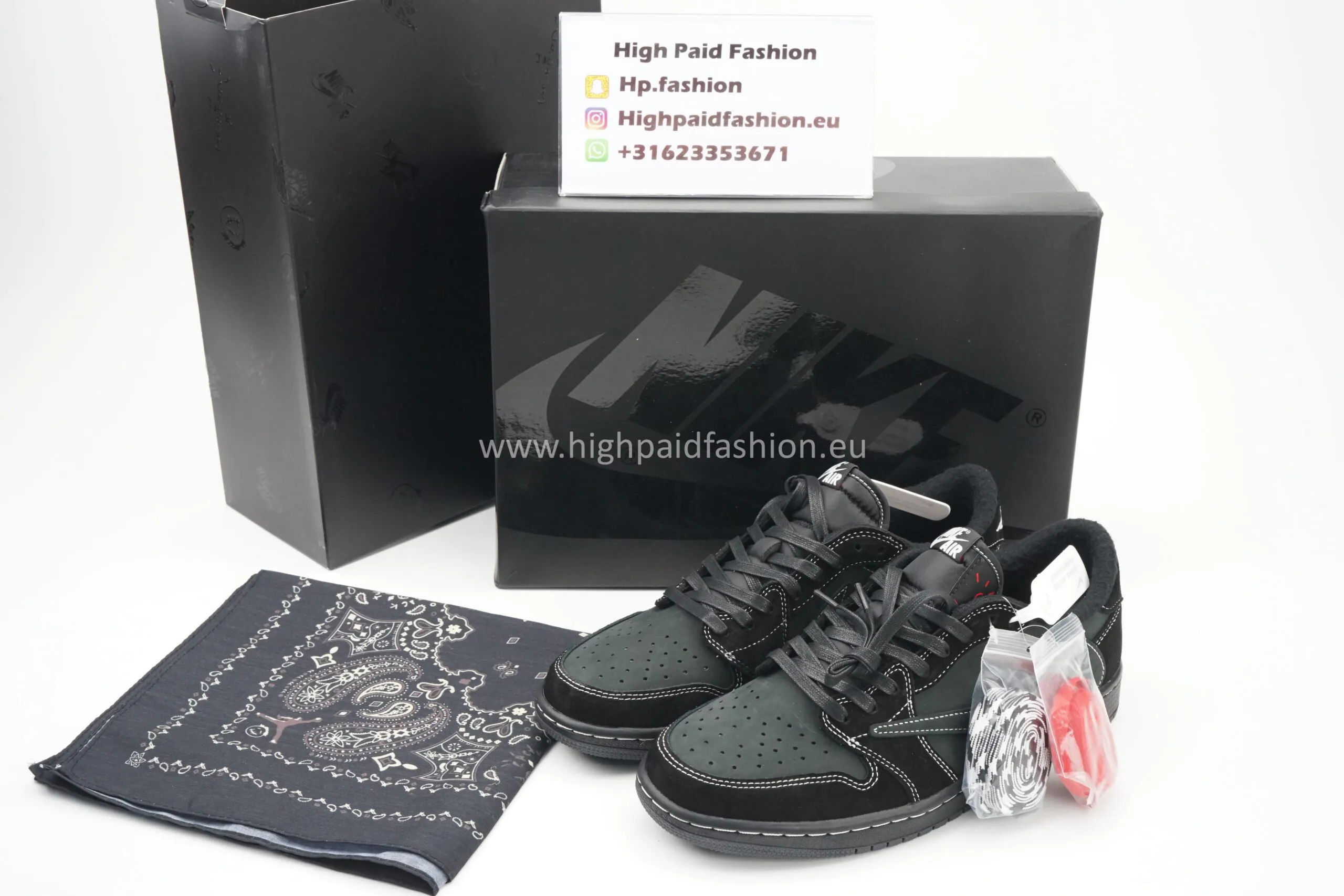 Nike Travis Scott x Air Jordan 1 Retro Low Black Phantom - Image 2